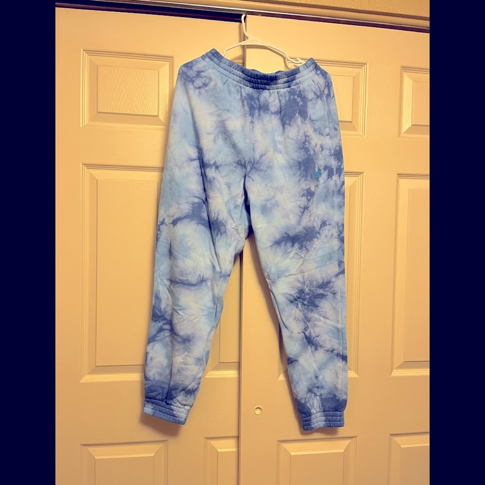 VS Pink joggers
